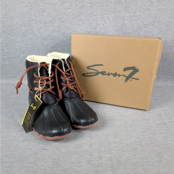 2x 👯♀️Host Pick⚡️Seven7 Hollis Duck Boot - Picture 14 of 16